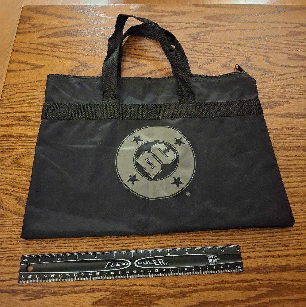 DC Comics Tote Bag 15.5" x 10" • Black • "Dedicated to Comics" Great Condition